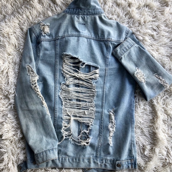 BoomBoom Jeans Oversized Destructed Denim Jacket M - Picture 5 of 8